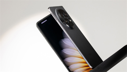 三款全能大折叠如何选？OPPO Find N5折叠屏铰链技术拆解与竞争力分析